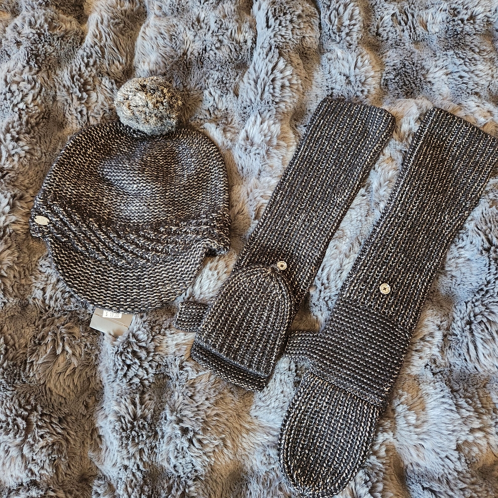 NWT Armani Exchange Black+Silver Knit Gloves/Mittens+Capped Knit Hat w Pompom